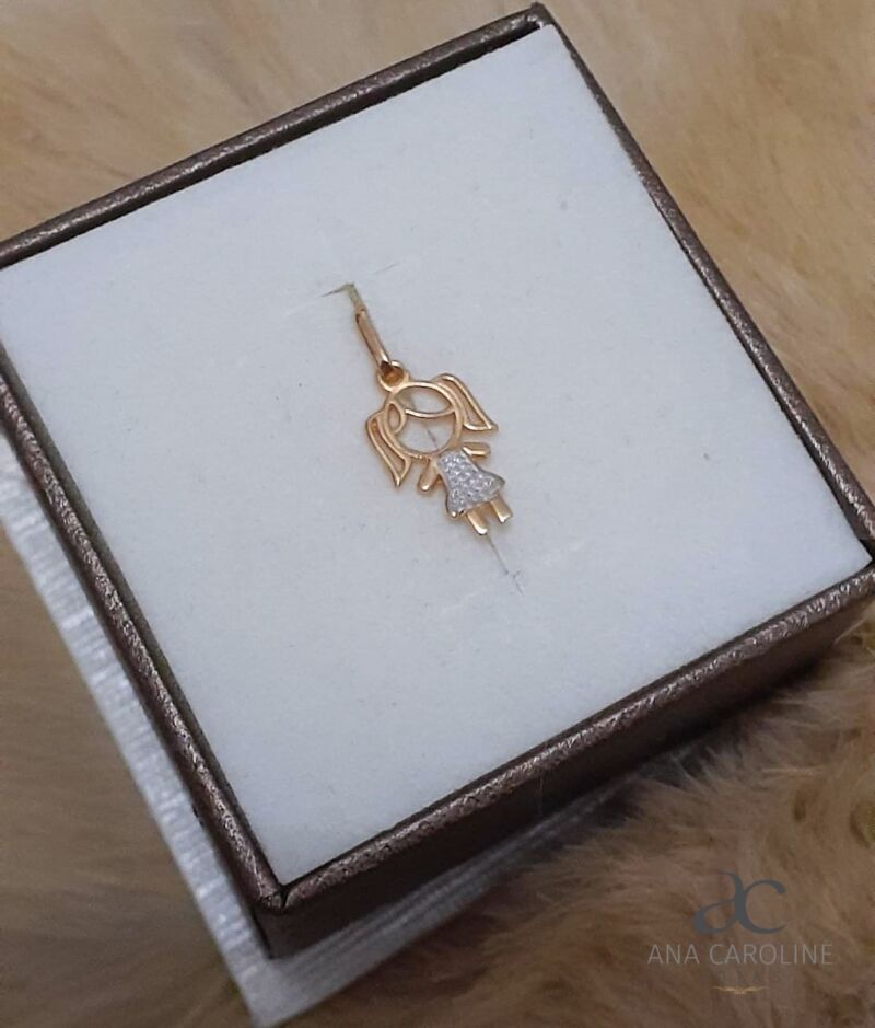 Conjunto de Pingentes Menino e Menina Vazados em Ouro 18k com Ródio. - Image 3